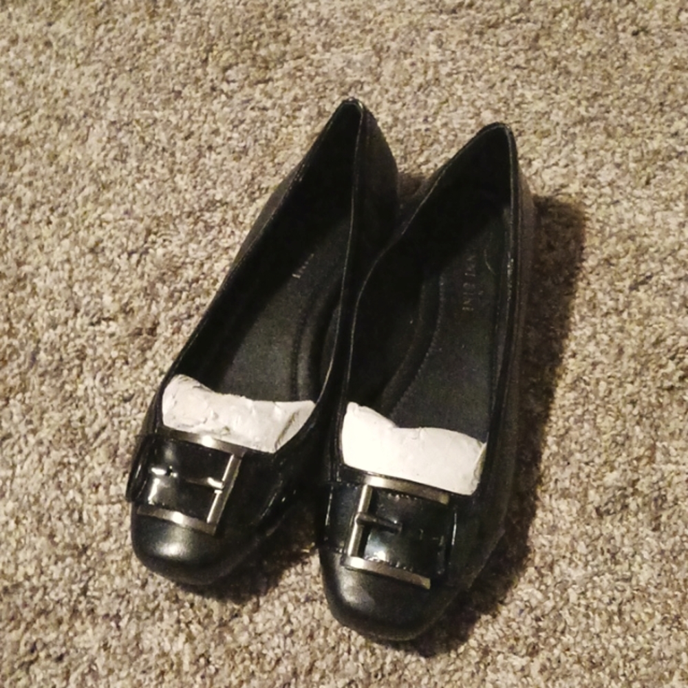Ballet flats